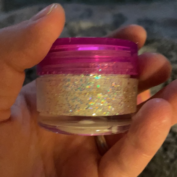 Plumping gloss & glitter gel set. - Picture 3 of 8